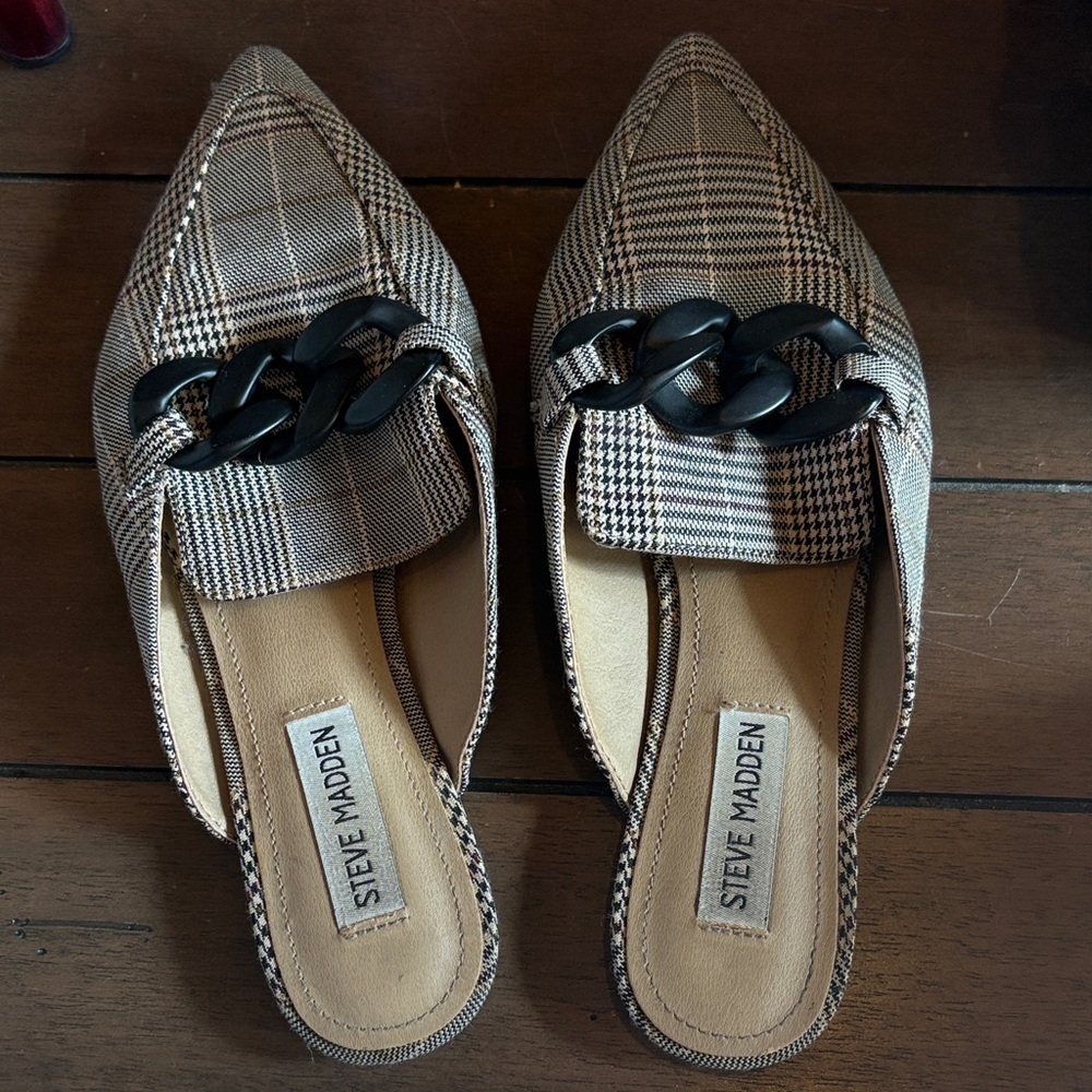 Steve Madden Plaid Pointed-Toe Slip-On Mules with Black Chain Accent